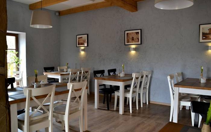 Restaurace