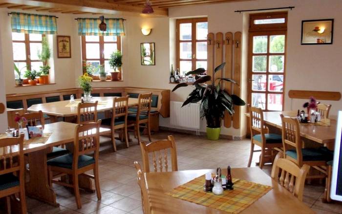 Restaurace