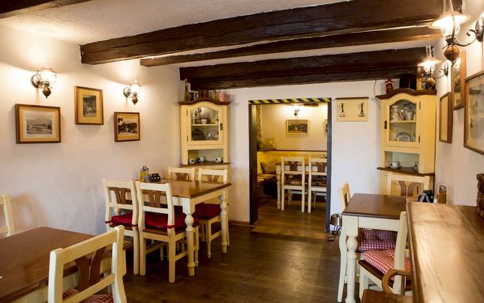 Restaurace