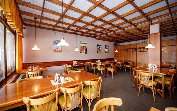 Restaurace
