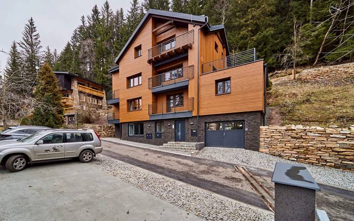 Vlčí Stopa Apartments