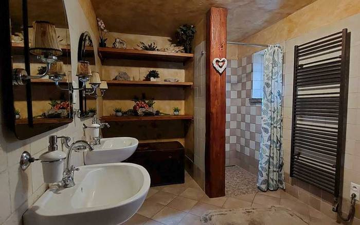 Kúpeľňa s toaletou