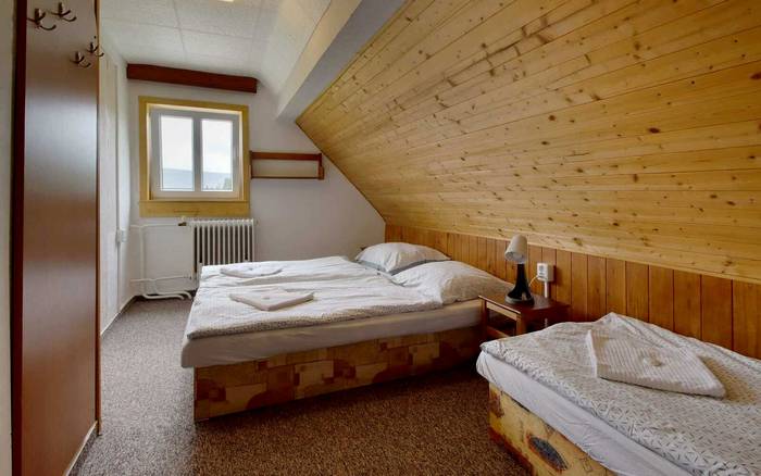 Standard *** Šestilůžkový pokoj