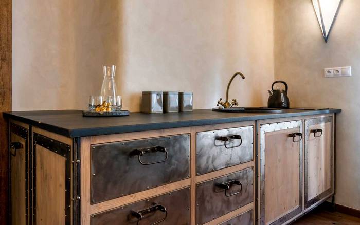 Prostorný apartmán s vlastní ložnicí a kuchyní