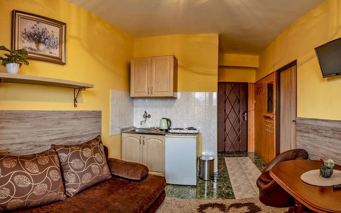Štvorlôžkový apartmán s balkónom