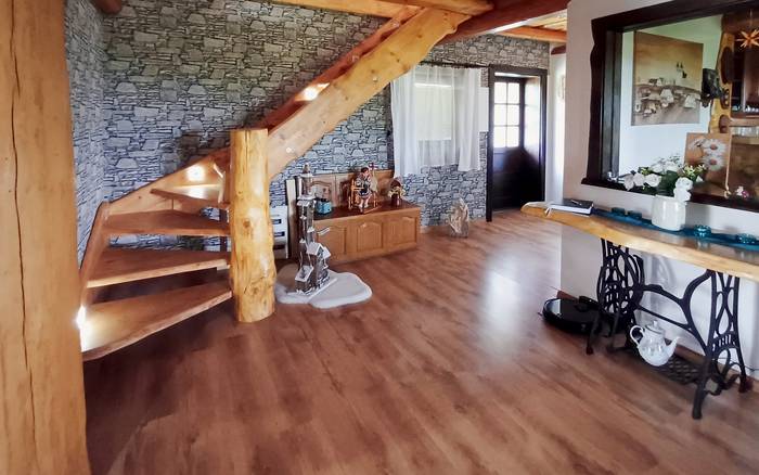 Rezbársky dvor u Chromeka