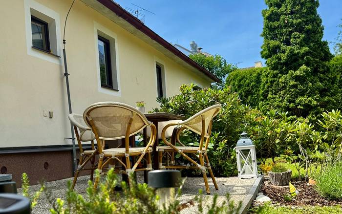 Ház a kastélyparkban