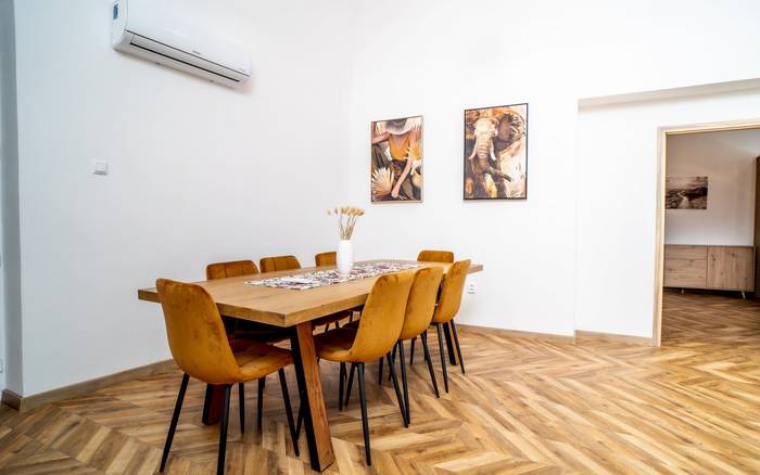 Nadštandardný apartmán v srdci mesta s privátnym wellness