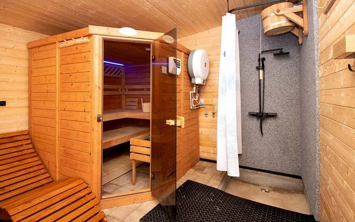 Sauna sprcha + polévací vědro