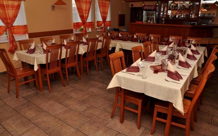 Restaurace