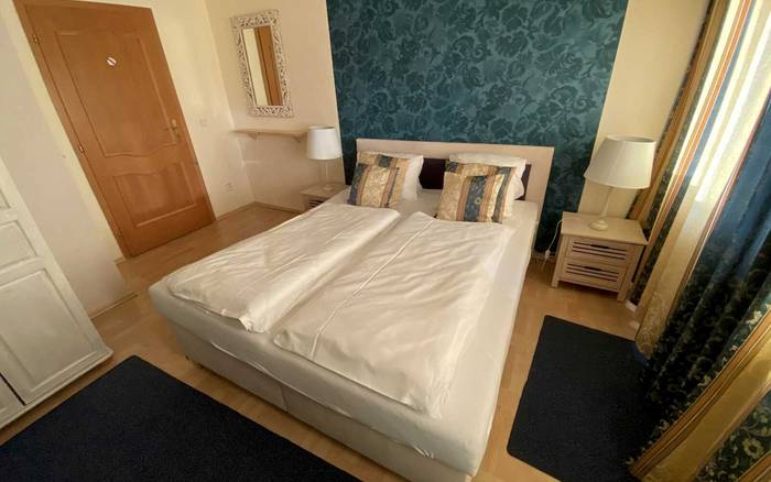 Třílůžkový pokoj č. 2